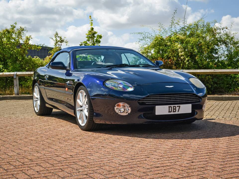 Bild 12/50 von Aston Martin DB 7 Vantage Volante (2001)