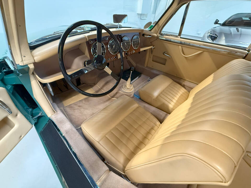 Bild 30/51 von Aston Martin DB 2&#x2F;4 Mk I (1955)