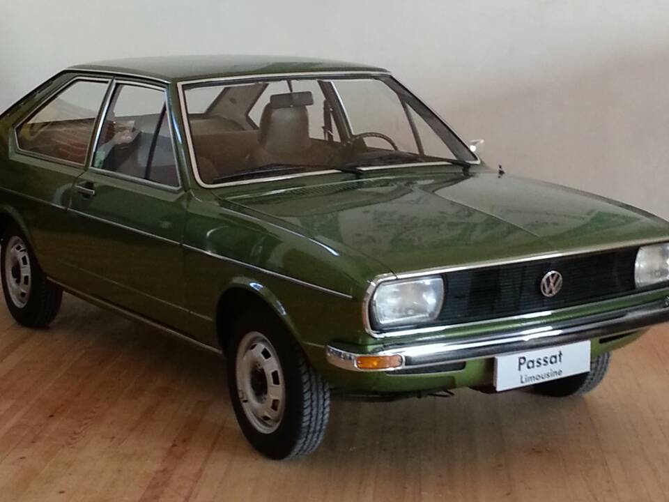 Image 90/91 of Volkswagen Passat 1.3 (1974)