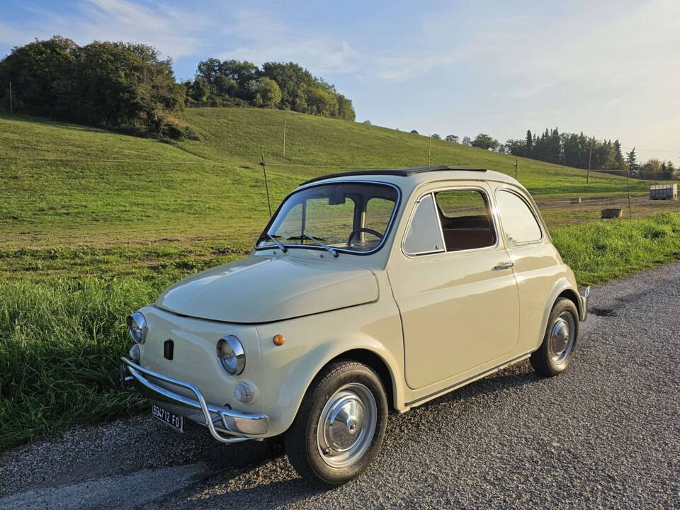 Image 1/43 of FIAT 500 L (1972)