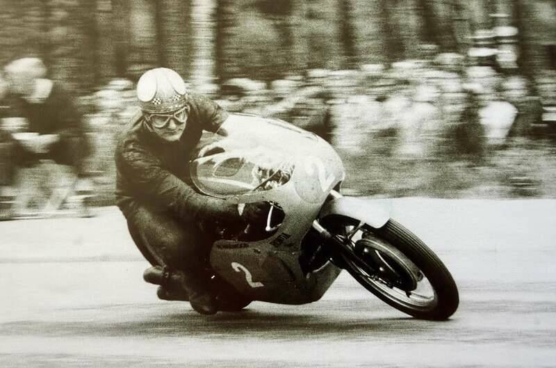 Bild 4/50 von Honda RC 173 (1966)