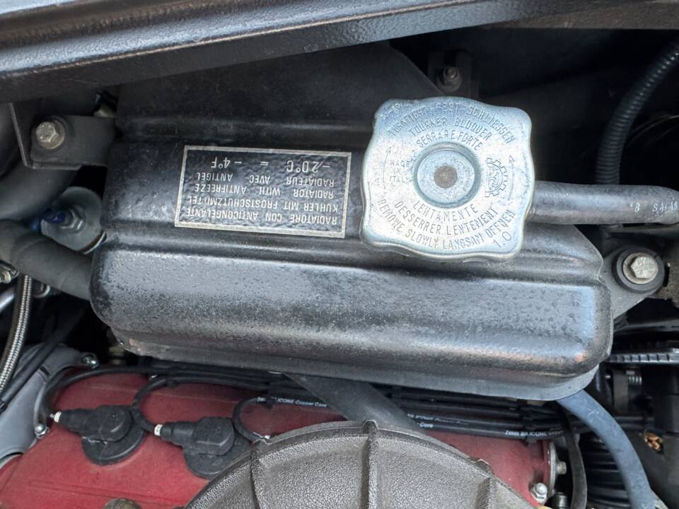 Bild 76/82 von Ferrari 348 TS (1990)