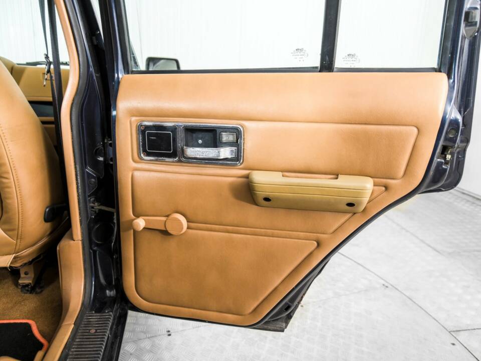 Bild 33/50 von Jeep Cherokee 2.8L V6 (1986)