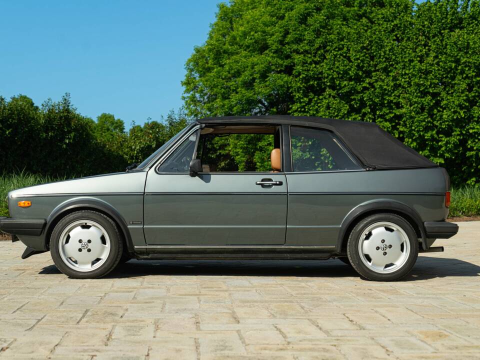 Image 9/50 of Volkswagen Golf I Cabrio GLi 1.8 (1983)