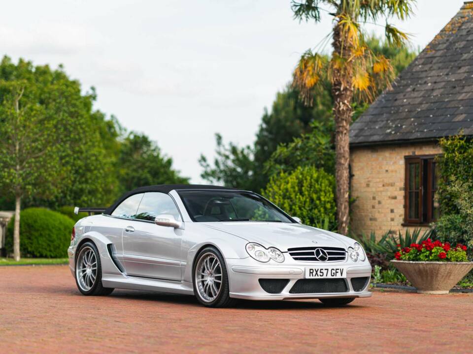 Bild 10/28 von Mercedes-Benz CLK DTM AMG (2006)