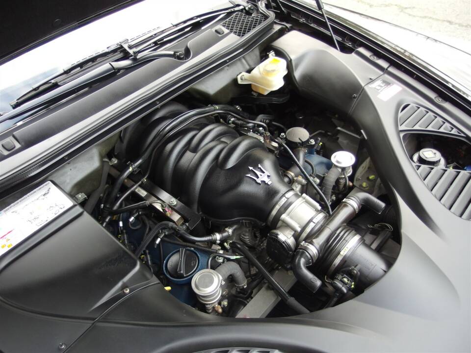 Bild 73/95 von Maserati Quattroporte 4.2 (2009)