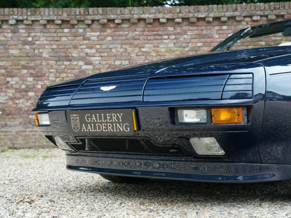 Bild 47/50 von Aston Martin V8 Zagato Vantage Volante (1990)
