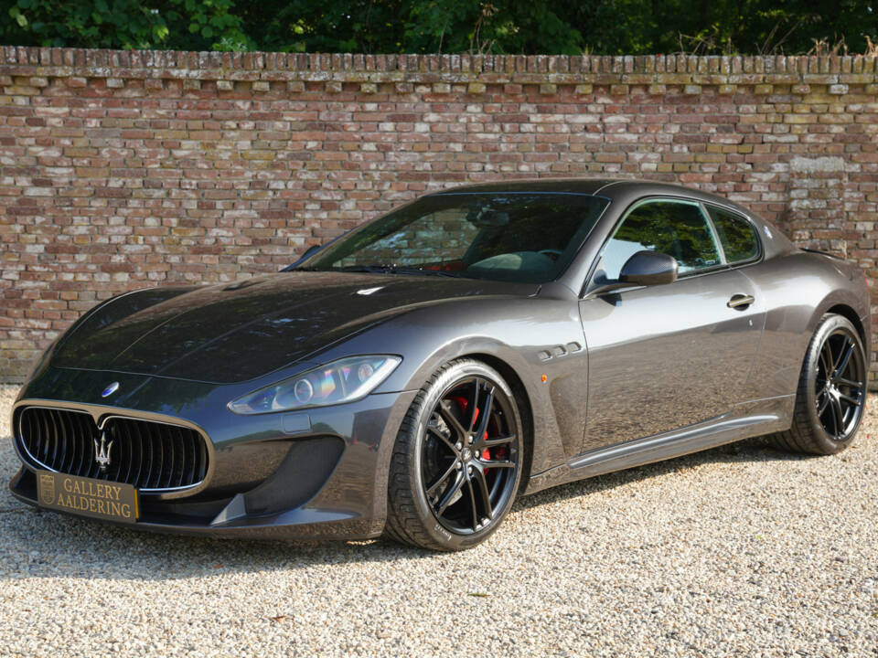 Afbeelding 37/50 van Maserati GranTurismo MC Stradale (2011)