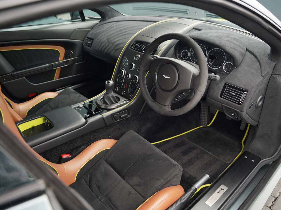 Bild 12/50 von Aston Martin V12 Vantage AMR (2017)