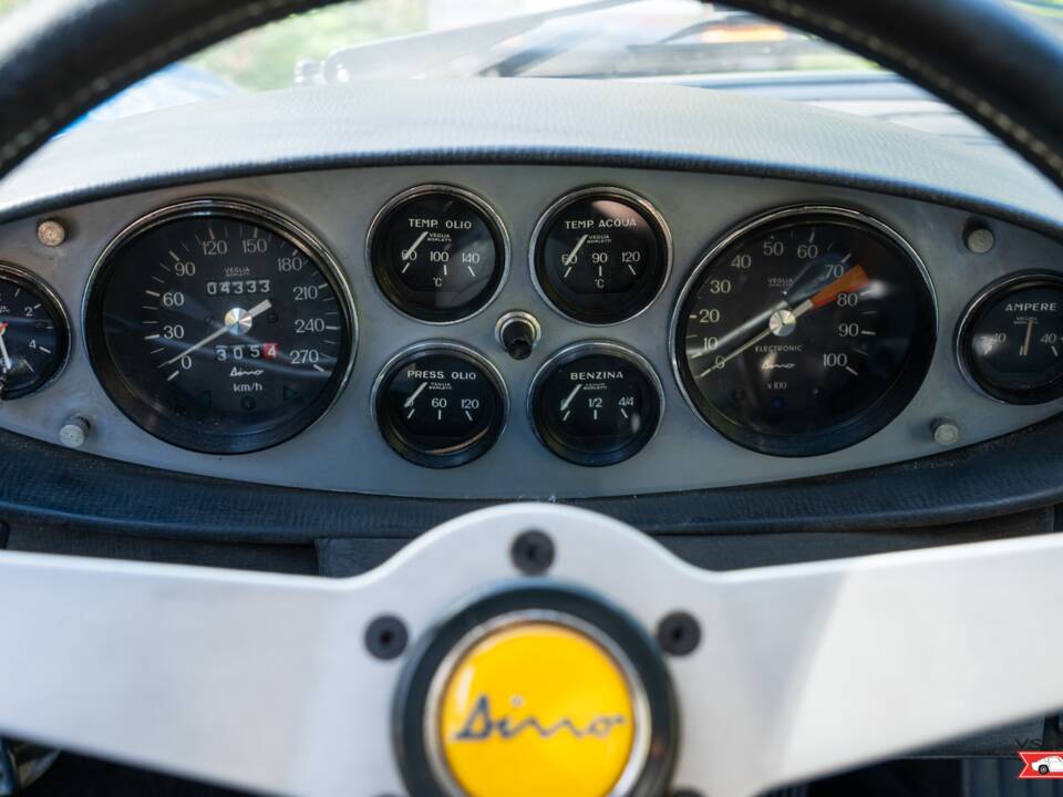 Bild 17/34 von Ferrari Dino 246 GT (1971)
