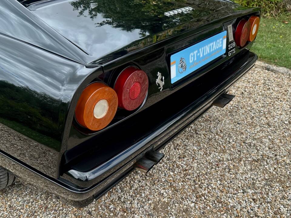 Bild 24/86 von Ferrari 328 GTS (1988)