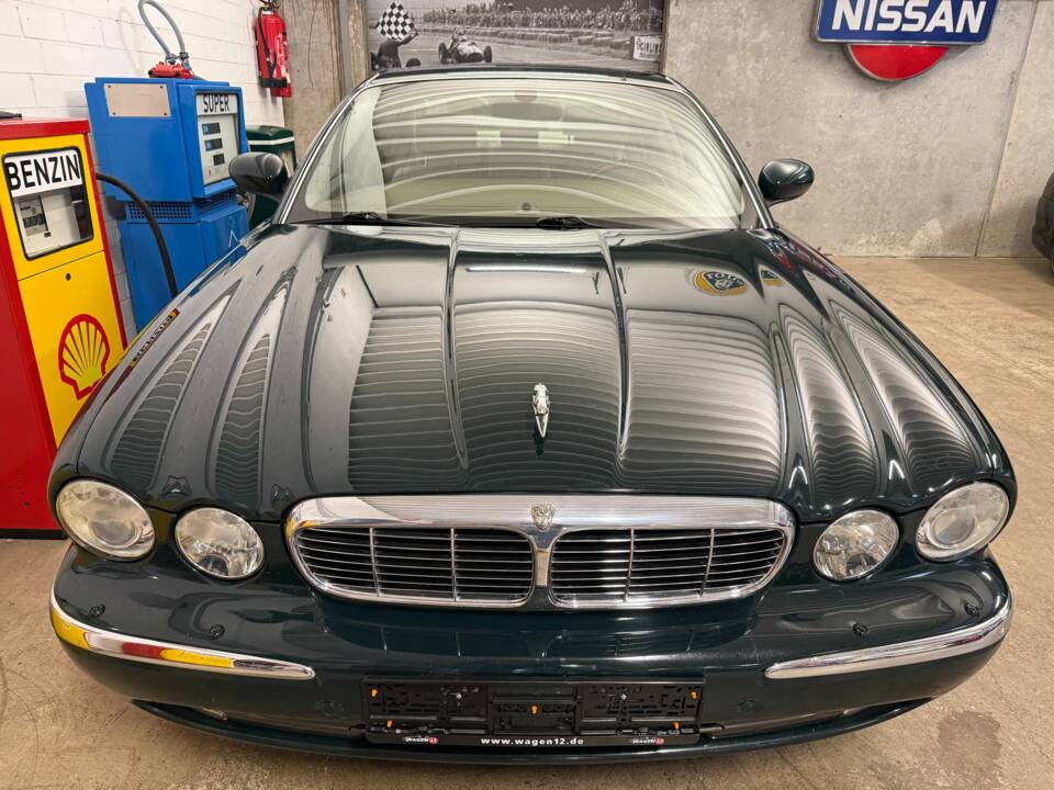 Bild 4/16 von Jaguar XJ 8 4.2 (2003)