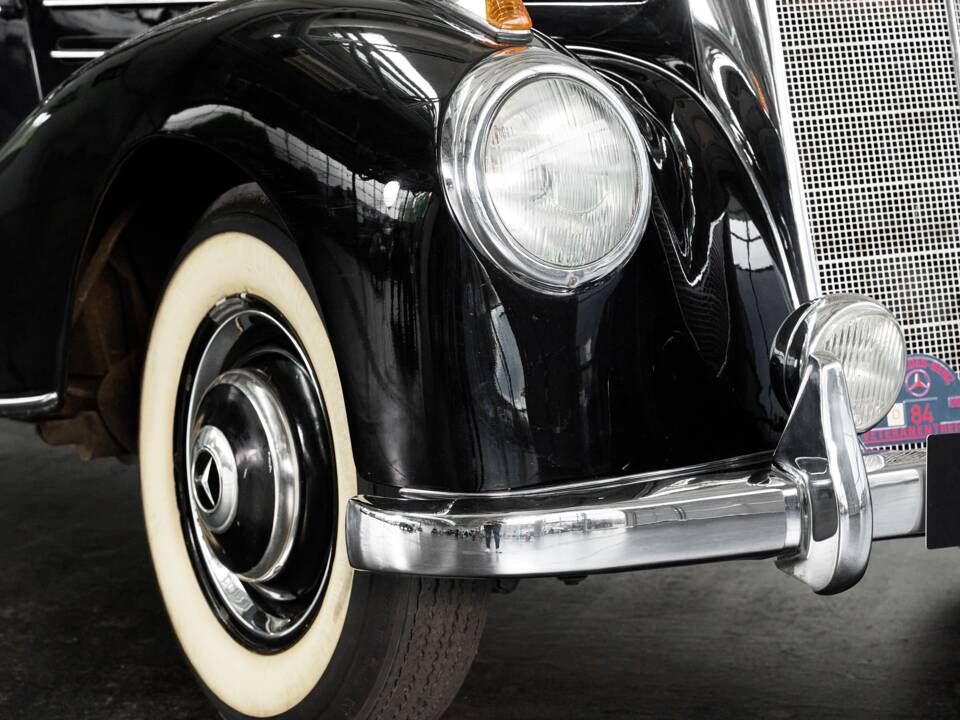 Image 19/50 of Mercedes-Benz 220 Coupe (1954)