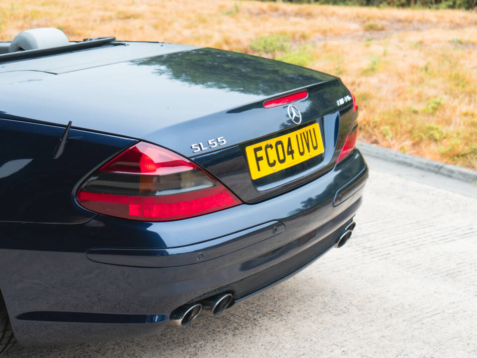 Bild 25/50 von Mercedes-Benz SL 55 AMG (2004)