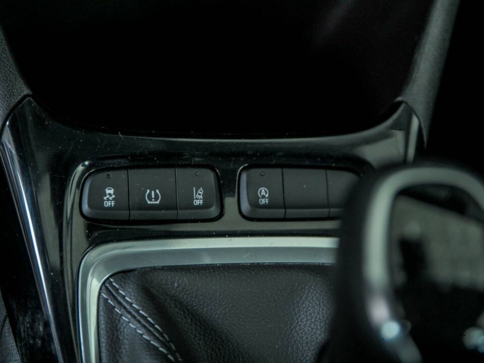 Image 39/50 de Opel Crossland X 1.2 Turbo (2020)