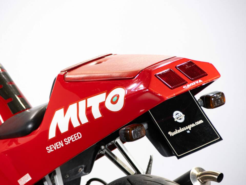 Afbeelding 11/47 van Cagiva Mito 125 (1990)