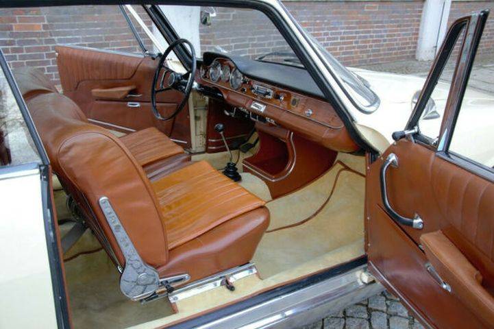 Image 11/18 of BMW 3200 CS (1964)
