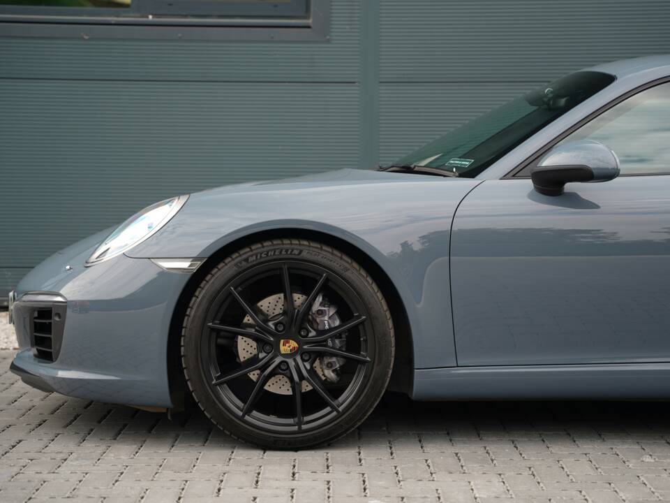Image 9/50 of Porsche 911 Carrera (2016)