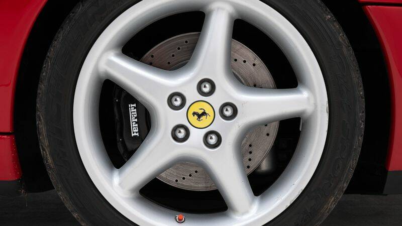 Image 11/15 of Ferrari 550 Maranello (1997)