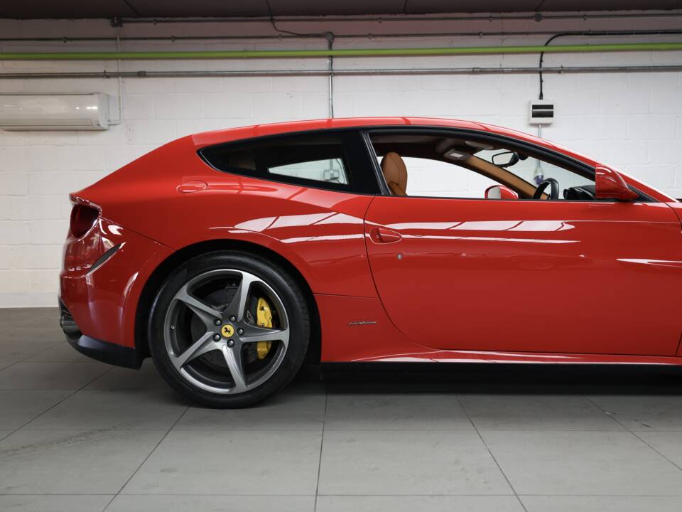 Immagine 9/50 di Ferrari FF (2011)