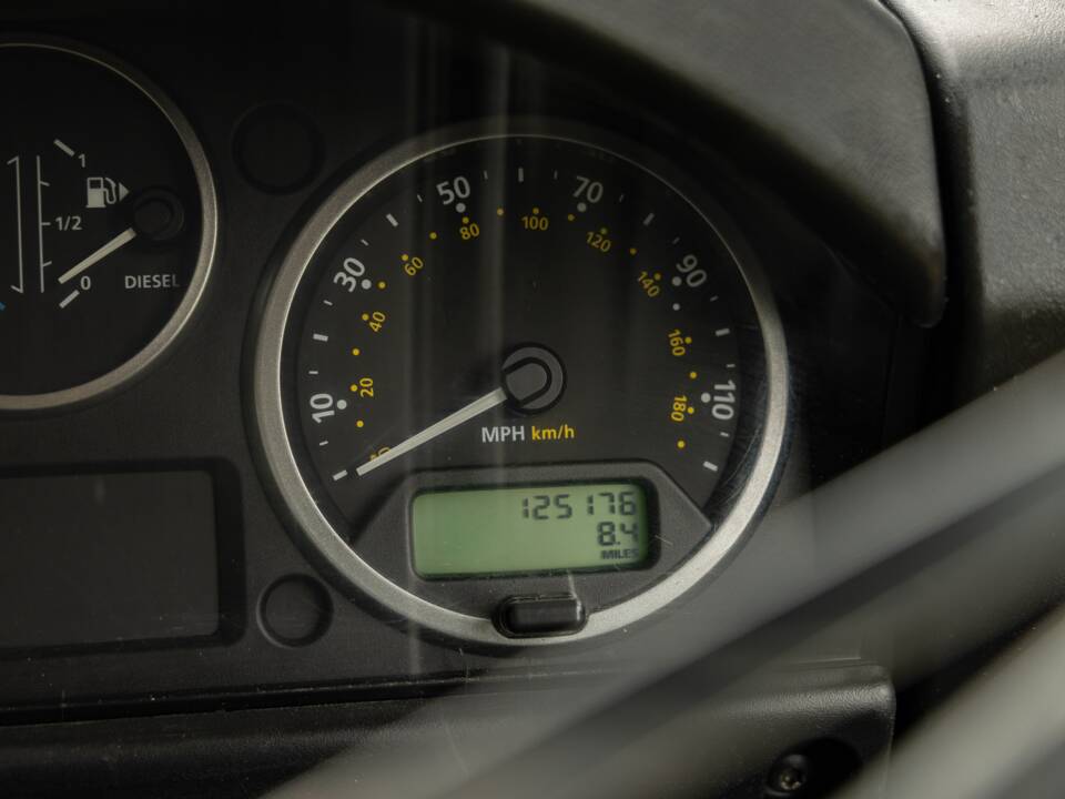 Afbeelding 28/44 van Land Rover Defender 90 (2008)