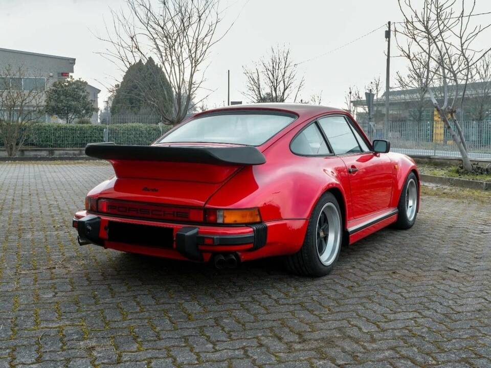 Afbeelding 3/5 van Porsche 911 Turbo 3.3 (1984)