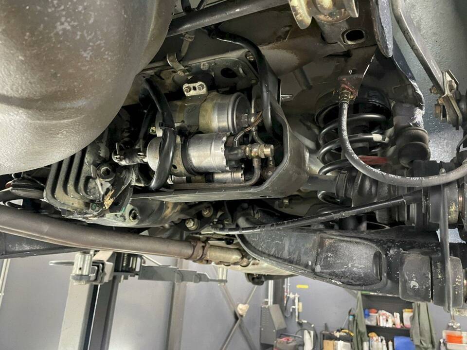 Bild 27/36 von Mercedes-Benz 560 SL (1986)