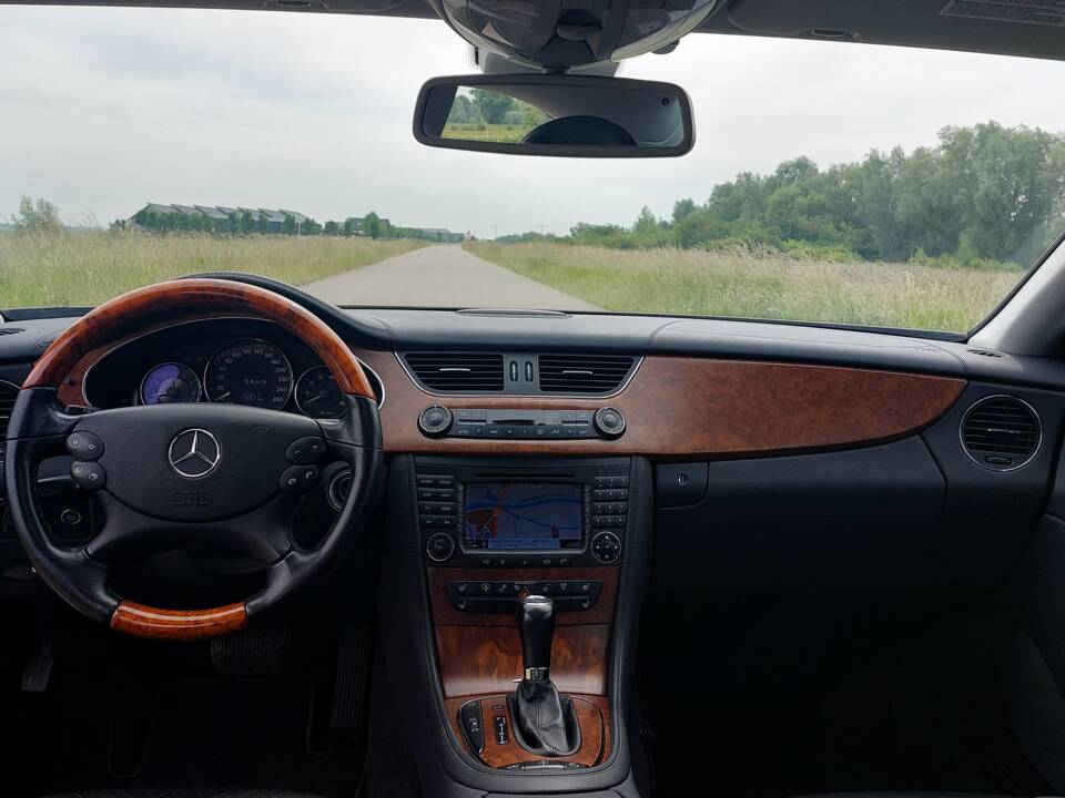 Bild 5/5 von Mercedes-Benz CLS 500 (2004)