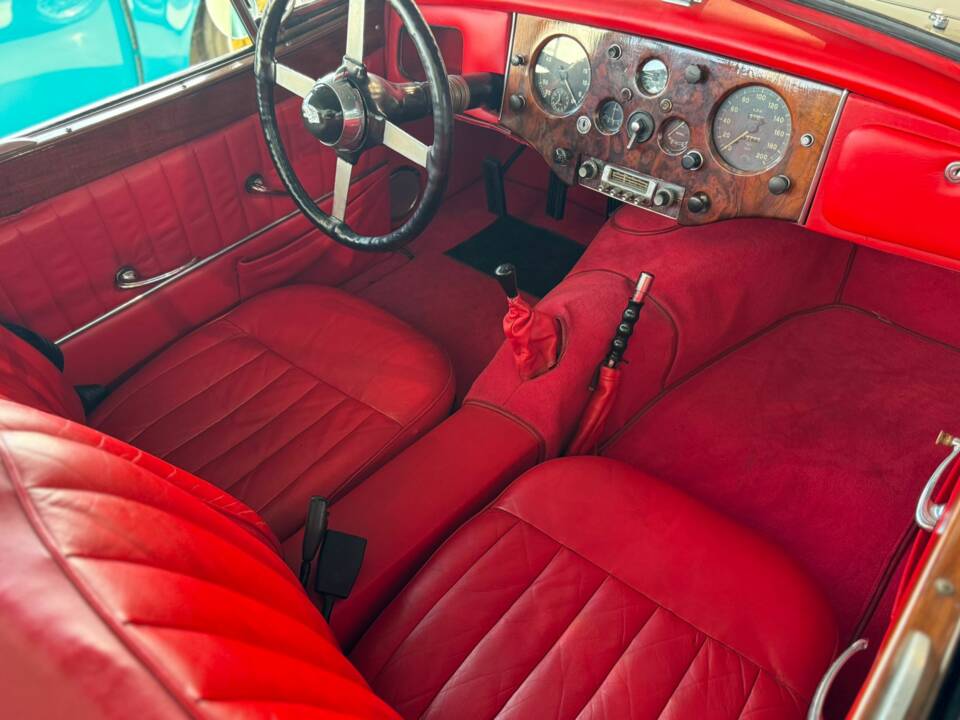 Bild 15/22 von Jaguar XK 120 OTS (1952)