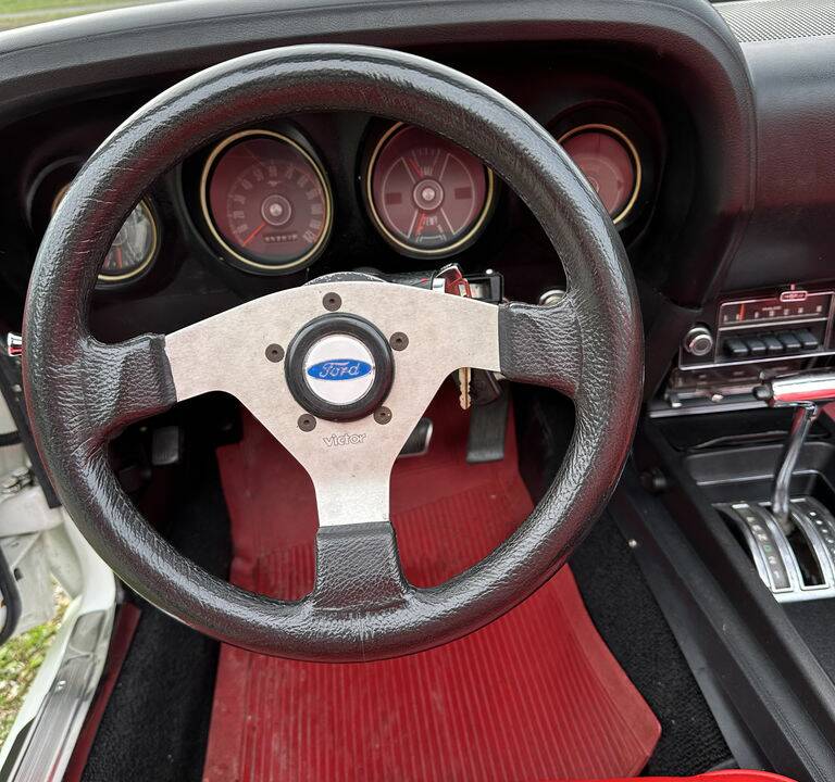 Image 2/8 of Ford Mustang 351 (1970)