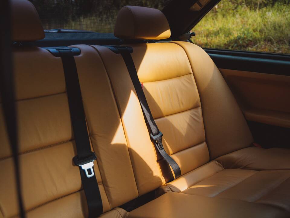 Immagine 26/37 di BMW M3 (1997)