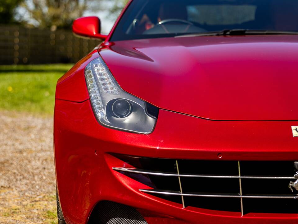 Bild 24/50 von Ferrari FF (2012)