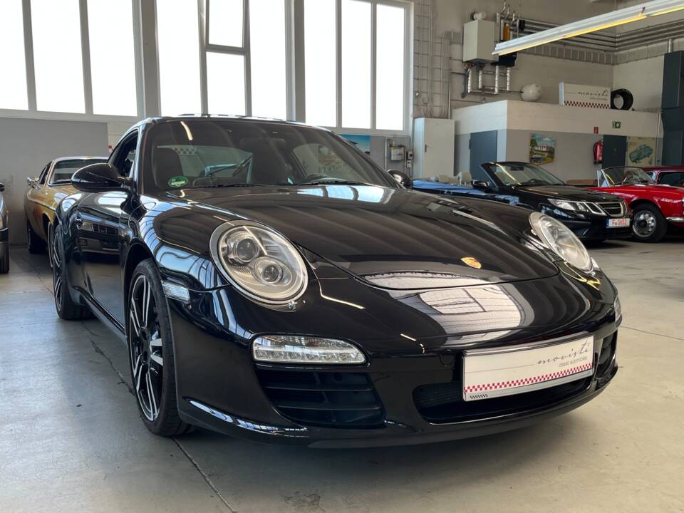 Image 23/39 of Porsche 911 Carrera (2011)