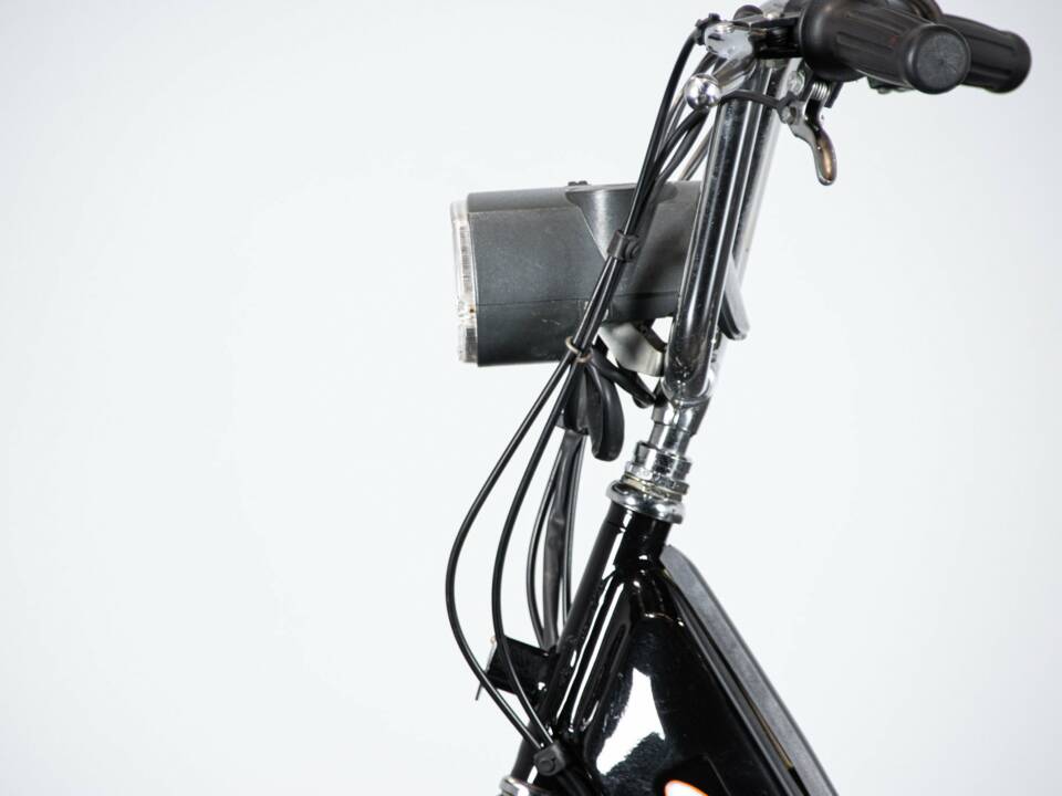 Bild 14/49 von Piaggio DUMMY (2002)