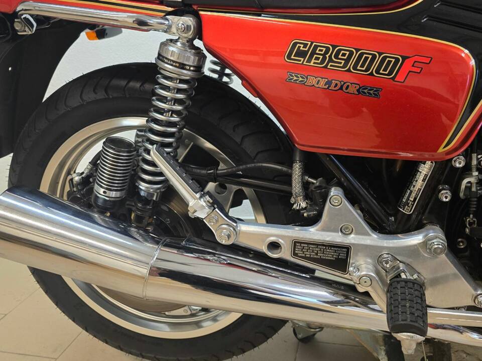 Image 3/10 of Honda DUMMY (1986)