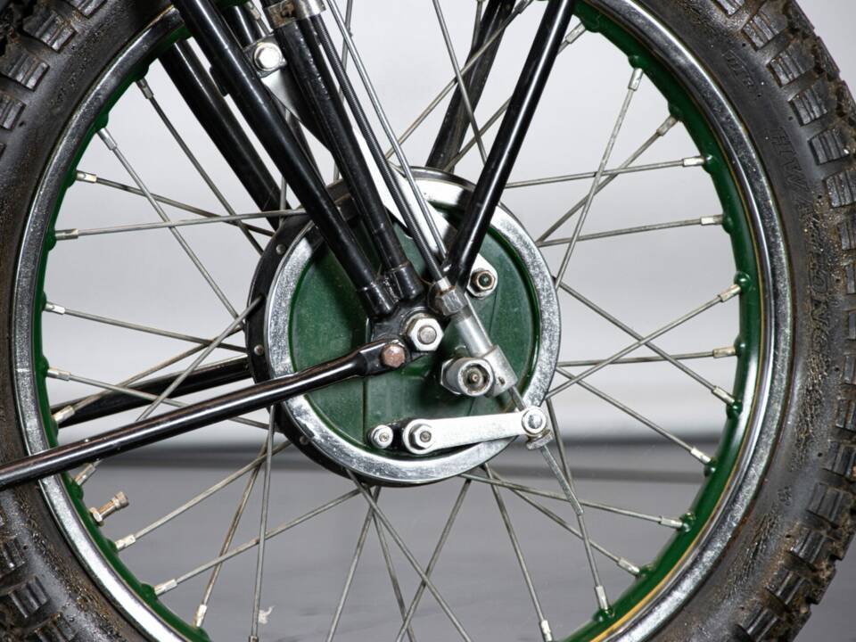 Image 16/50 de Ariel W/NG 350 (1941)