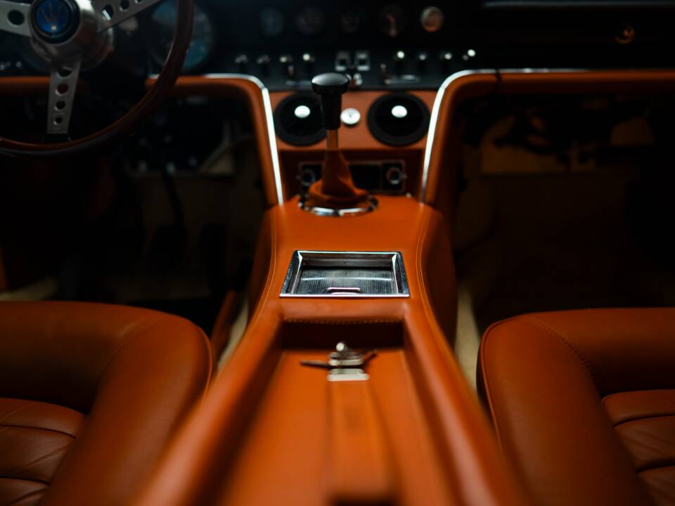 Bild 27/100 von Maserati Ghibli (1968)