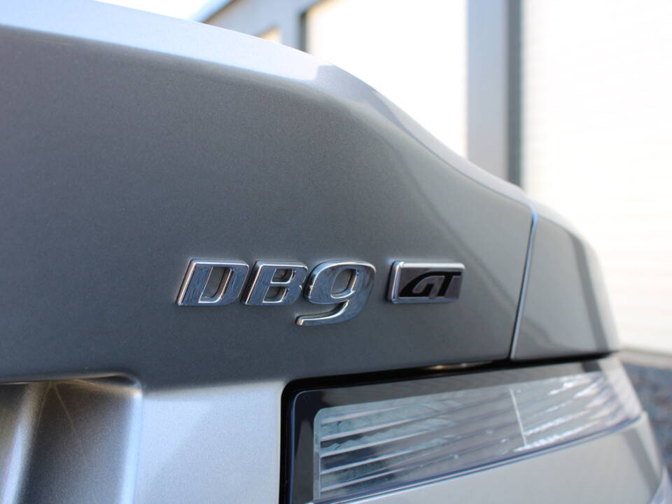 Bild 16/47 von Aston Martin DB 9 GT &quot;Bond Edition&quot; (2015)