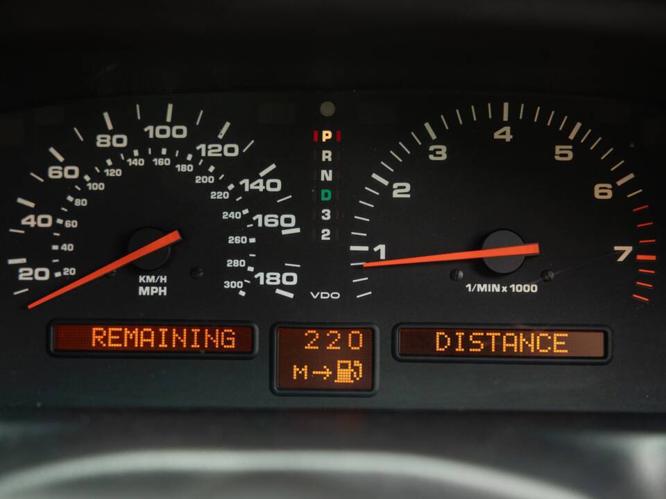 Bild 53/69 von Porsche 928 S4 (1989)