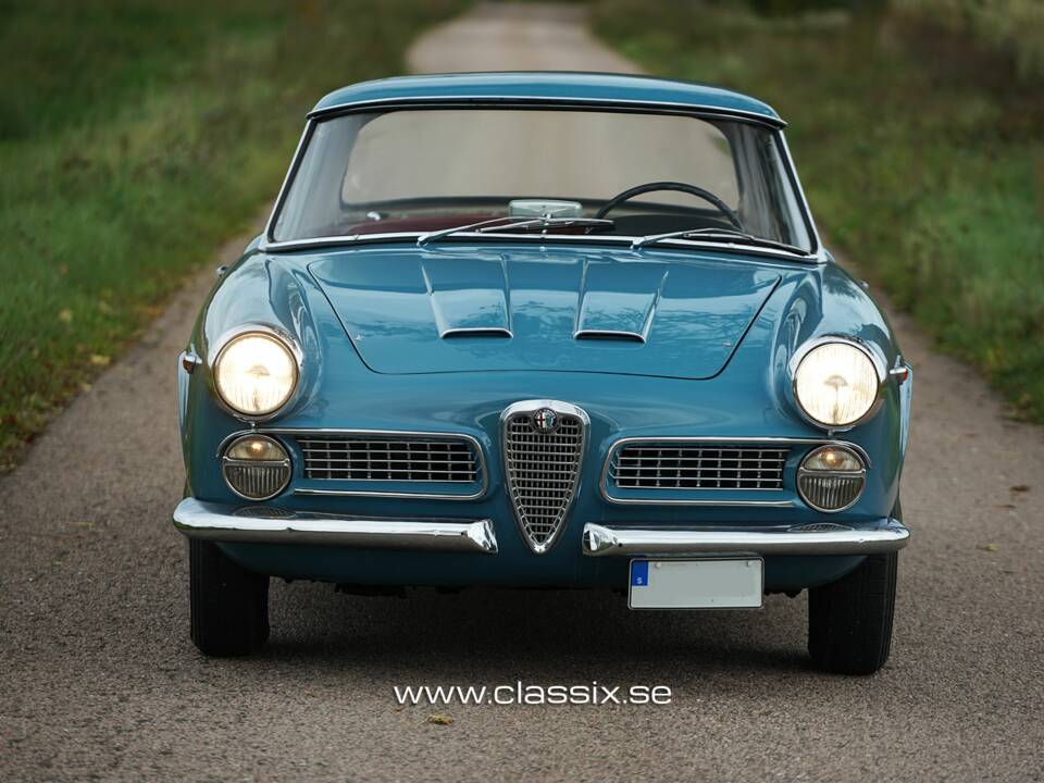 Image 18/18 of Alfa Romeo 2000 Spider (1959)