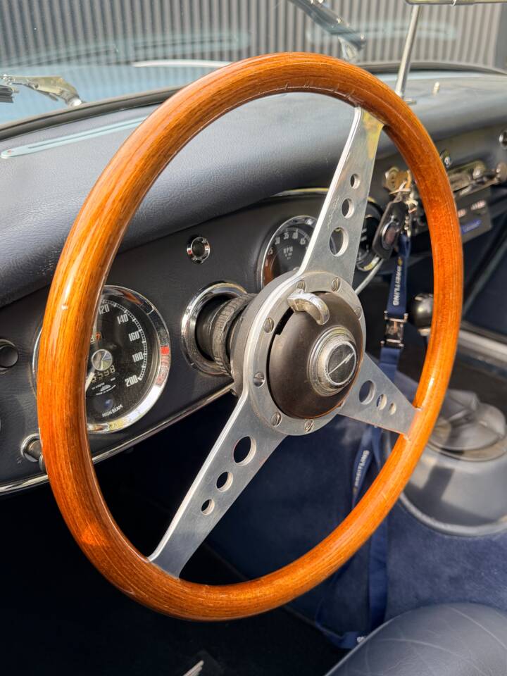 Afbeelding 18/21 van Austin-Healey 3000 Mk II (BJ7) (1963)