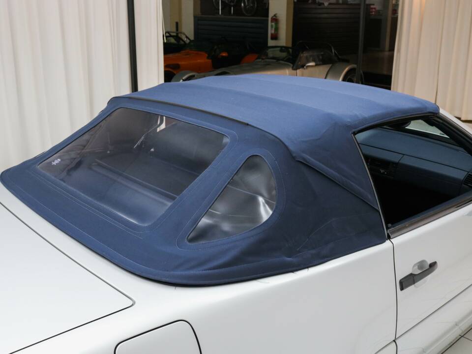 Bild 81/84 von Mercedes-Benz SL 320 (1996)
