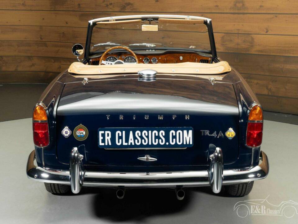 Afbeelding 15/19 van Triumph TR 4A (1967)