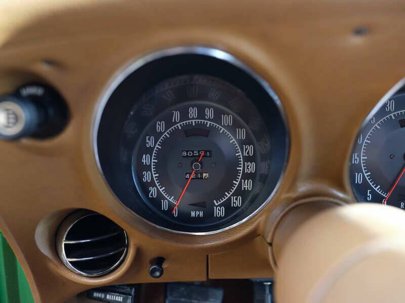 Image 11/50 of Chevrolet Corvette Stingray (1972)
