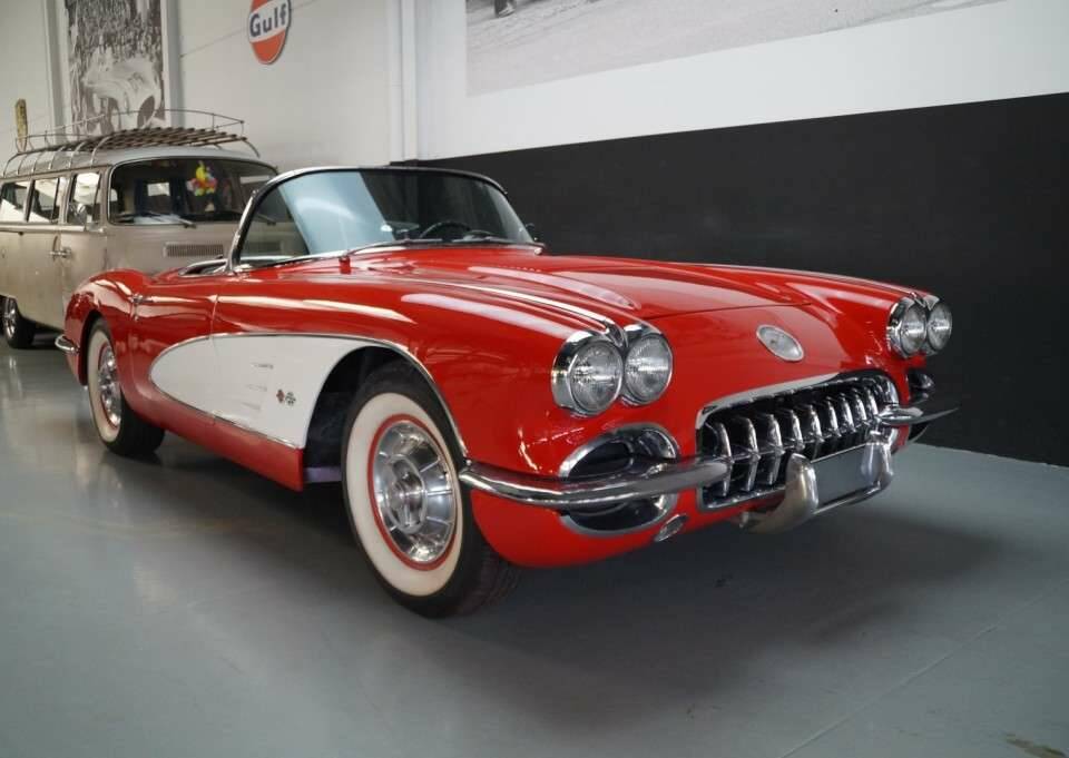 Image 2/50 of Chevrolet Corvette (1958)