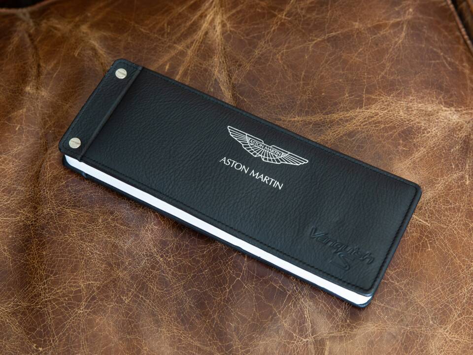 Image 80/92 of Aston Martin V12 Vanquish S (2007)