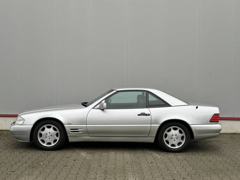 Bild 5/37 von Mercedes-Benz SL 500 (1996)