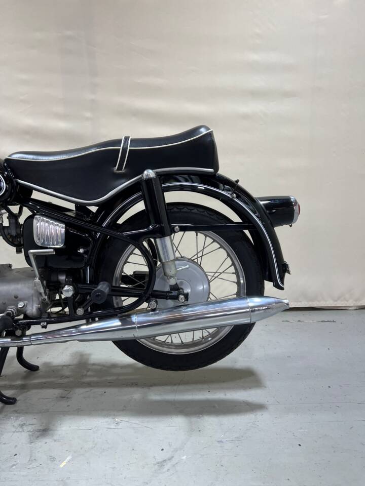Afbeelding 8/16 van BMW R 26 (1958)