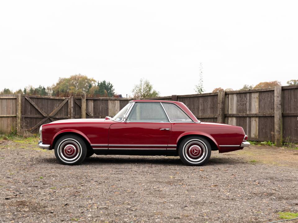 Bild 27/39 von Mercedes-Benz 230 SL (1966)