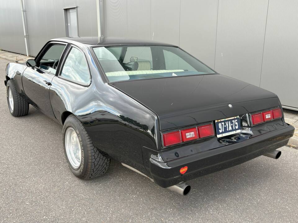 Image 4/6 of Chevrolet Nova Coupe (1976)